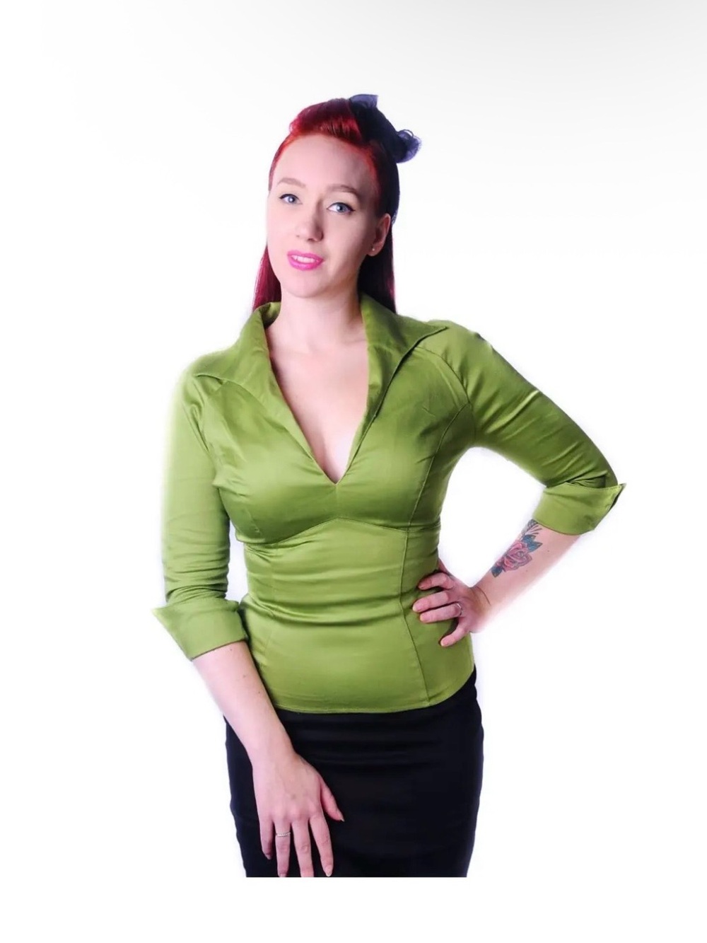 Pinup Couture Laura Byrnes PUG Lauren Top In Green Size S NWT *flaw